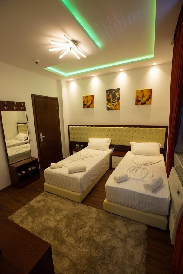 Hotel Palma Rinas Buitenkant foto