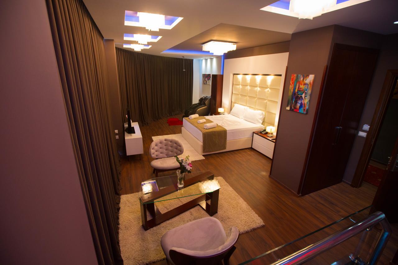 Hotel Palma Rinas Buitenkant foto